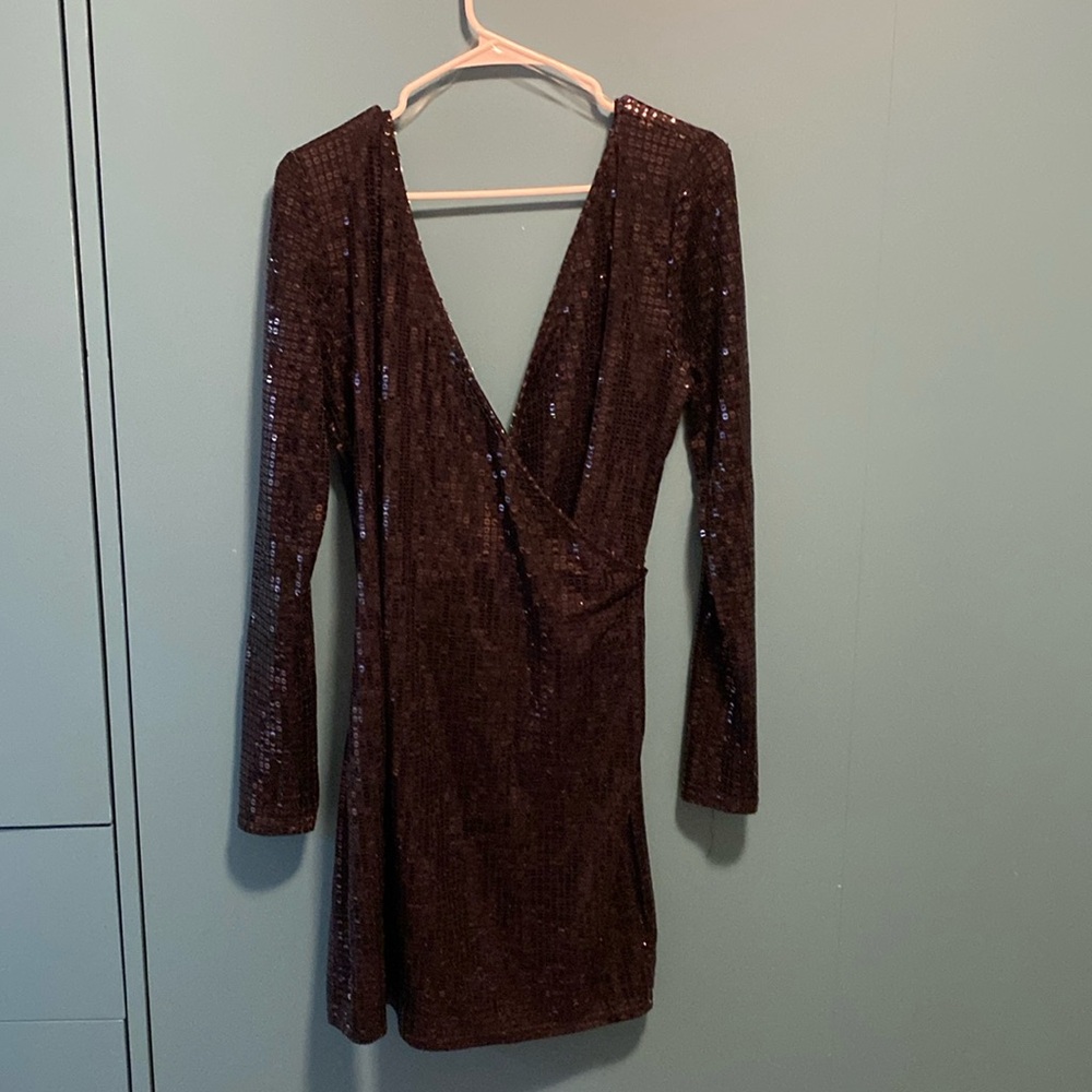 Black long sleeve sequin dress